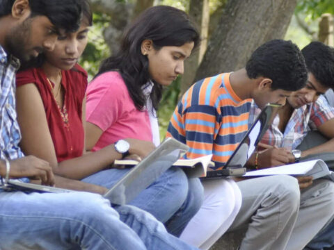 Parliamentary panel on finance suggests task force to fill 38 vacant DIPAM positions ET logo