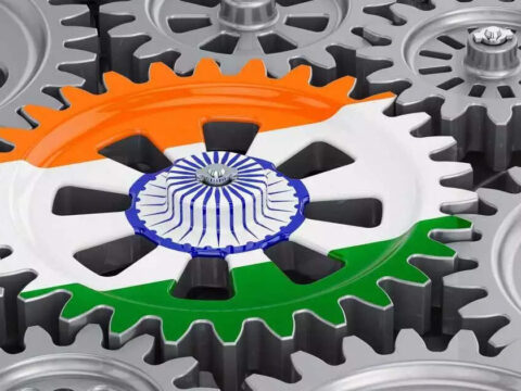 Industrial Output Grows 6.7% in July