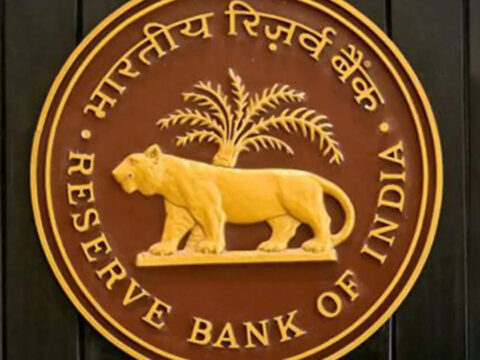 RBI's forex forward book swells to record $136.7 billion