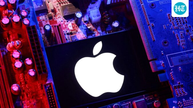 Apple stock fell after strong Q3 2026 results as investors worried about weak guidance, rising costs, iPhone demand and the company's AI growth outlook. (REUTERS/Dado Ruvic/Illustration/File Photo) (REUTERS)