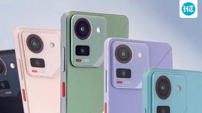 CMR is projecting a between 10–12% full-year decline for India’s smartphone market for 2026. (File Photo)