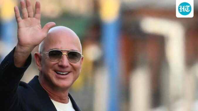 Liverpool FC has decided to sell a minority stake to a consortium of financial heavy hitters including Amazon founder Jeff Bezos. (AFP photo)