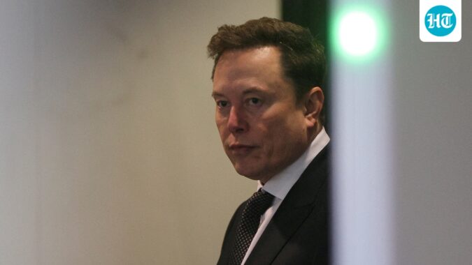 FILE PHOTO: Elon Musk walks to attend the trial in his lawsuit over OpenAI for-profit conversion at a federal courthouse, in Oakland, California, U.S., April 29, 2026.  REUTERS/Manuel Orbegozo/File Photo (REUTERS)
