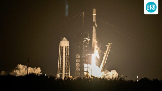 A SpaceX Falcon 9 rocket part is believed to have crashed into the Moon in an unplanned collision (REUTERS/Steve Nesius/File Photo) (REUTERS)