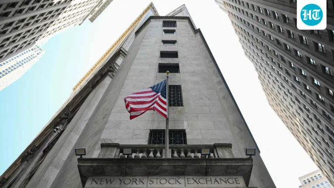 Wall Street’s calm may fade as the VIX rises in September. (Photo by ANGELA WEISS / AFP) (AFP)