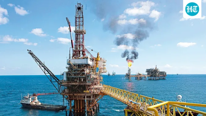Oil prices rise as Middle East tensions threaten global crude supplies. (MINT FIle photo)