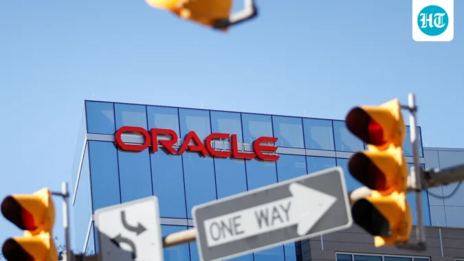 Why Oracle shares fell 5% over New Mexico data center cost concerns Oracle shares fall after concerns over its New Mexico data center project. (REUTERS)