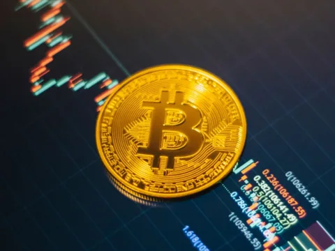 Crypto firms and banks battle over the Clarity Act ahead of the Senate vote. (Pexel/Representative image) (Pexel)