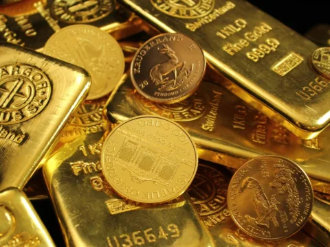 Gold price today: Why gold is falling as oil rises and Fed rate hike bets grow Gold prices fall as rising oil prices and Fed rate hike bets put pressure on the precious metal. (Pexel)