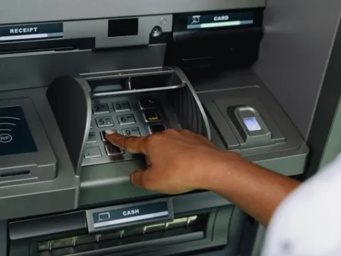 The mandate issued by the finance ministry to keep banks open on Sunday was taken to prevent banking services from effectively remaining unavailable for five consecutive days (Unsplash/Representational)