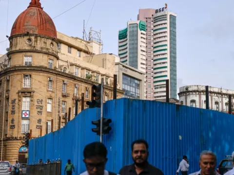 The Bombay Stock Exchange (BSE) building, rear, in Mumbai (Bloomberg/File)