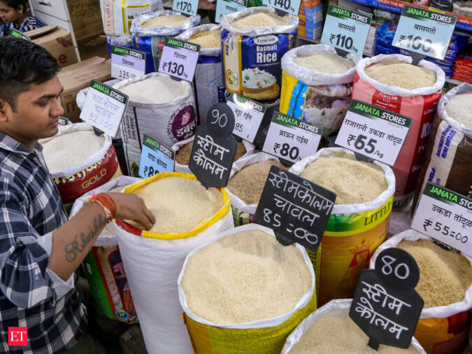 Wholesale inflation hits series high of 11.4% in September as fuel, food prices surge Rising Fuel, Food Prices Push WPI Inflation to 11.4% in Sept