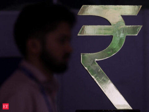 Rupee strengthens to 95.05 a dollar while forward premiums hit four-year high amid RBI measures ET logo