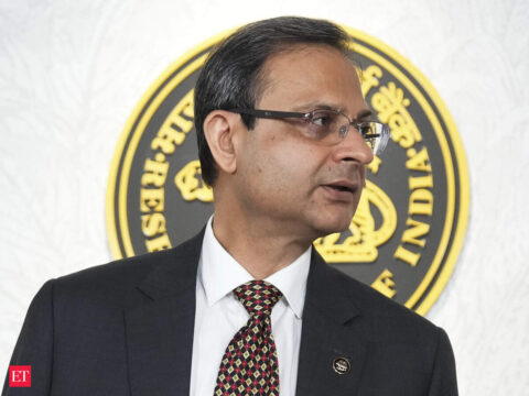 Inflation stays high, growth slows, central bankers face a bigger challenge, says RBI Guv Malhotra