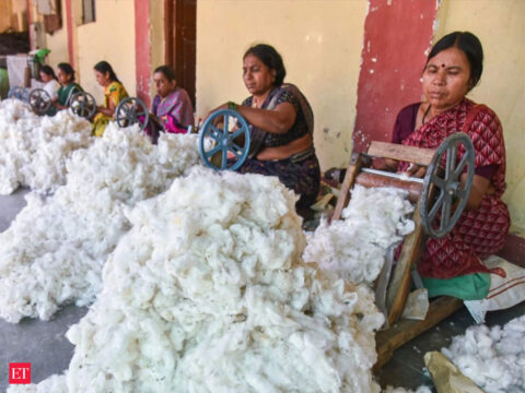 India extends cotton import duty exemption till December 31 ET logo