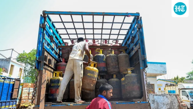 Currently, petrol is priced at  ₹102 and diesel at  ₹95.2, per litre in Delhi. (Sunil Ghosh/HT File Photo)