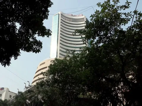 An exterior view of the Phiroze Jeejeebhoy Towers, housing the Bombay Stock Exchange (BSE) (ANI/File)