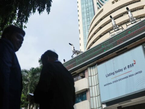 GIFT Nifty futures stood at 22,608 at 7:46 am on Monday, signalling a muted start for the benchmark Nifty 50, which closed at 22,600 on Friday. (Bloomberg/File)