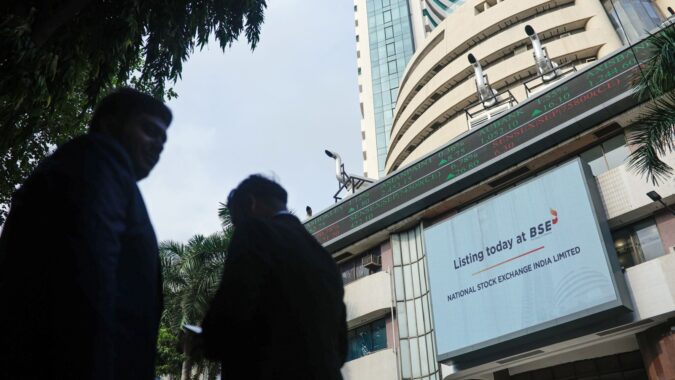 GIFT Nifty futures stood at 22,608 at 7:46 am on Monday, signalling a muted start for the benchmark Nifty 50, which closed at 22,600 on Friday. (Bloomberg/File)