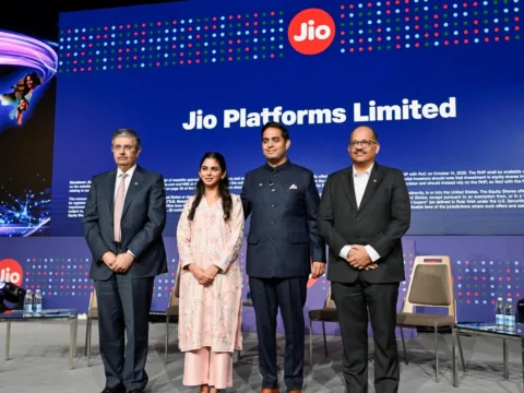 Jio Platform’s IPO becomes first public offer globally to cross 1 crore applications Jio Platforms' IPO had drawn bids for 136.32 crore shares, against 19.75 crore shares on offer, by 12:03 pm on Friday. (Reuters)