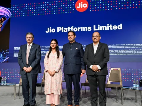 Jio Platforms, telecoms, cloud and AI group raised $853.3 million (approximately Rs8,106.35 crore) from marquee anchor investors (REUTERS)